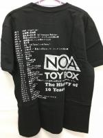 ノアノオモチャバコ『ノアノオモチャバコ10周年記念Tシャツ』Tシャツ